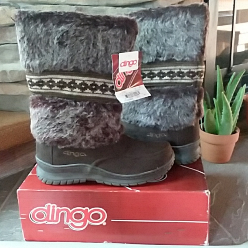 Dingo boots size 8